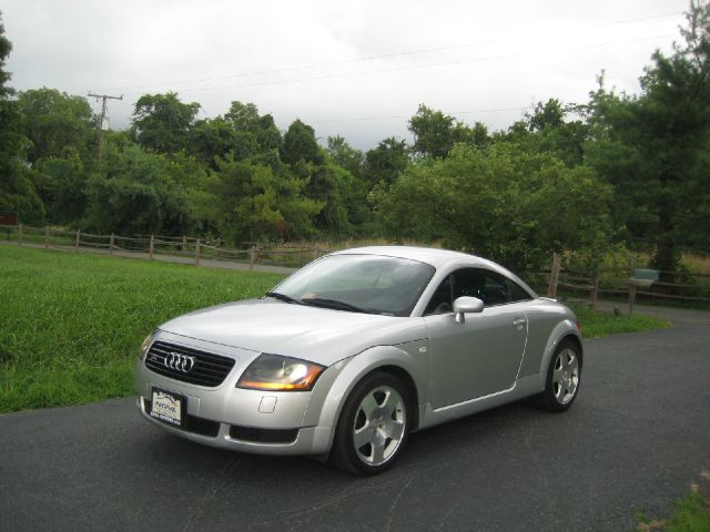 Audi TT 2002 photo 3