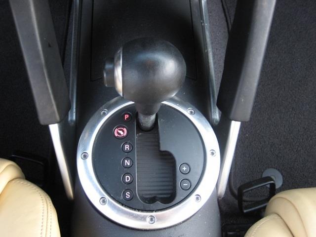 Audi TT 2003 photo 21