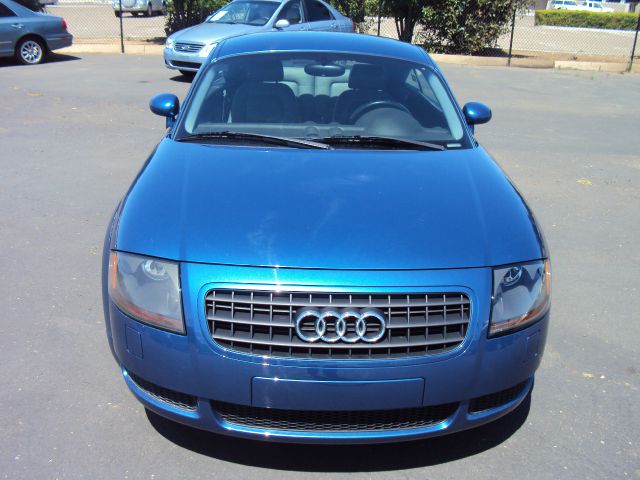 Audi TT 2003 photo 8
