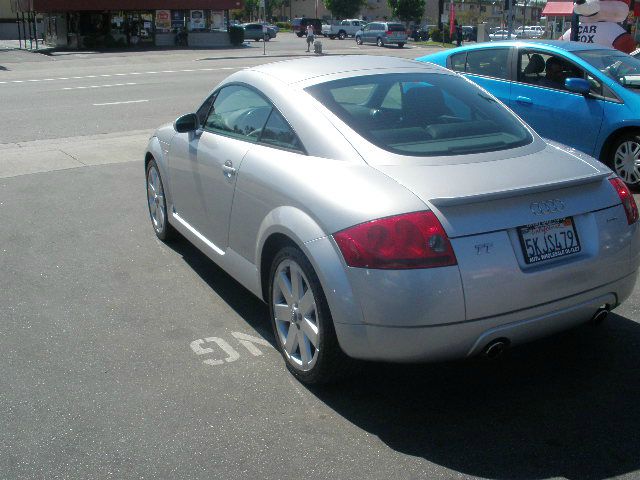 Audi TT 2004 photo 4