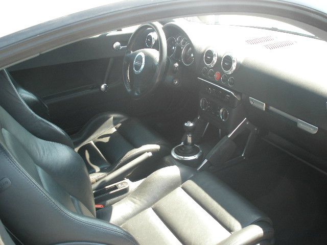 Audi TT 2004 photo 8