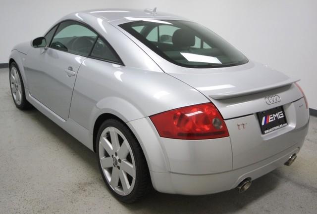 Audi TT 2005 photo 2