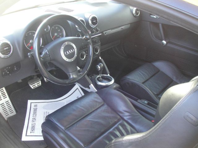 Audi TT 2005 photo 11