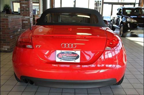 Audi TT 2008 photo 2
