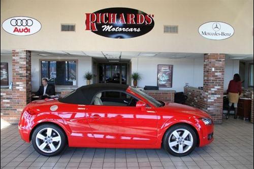 Audi TT 2008 photo 1