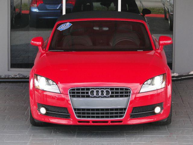 Audi TT 2008 photo 1