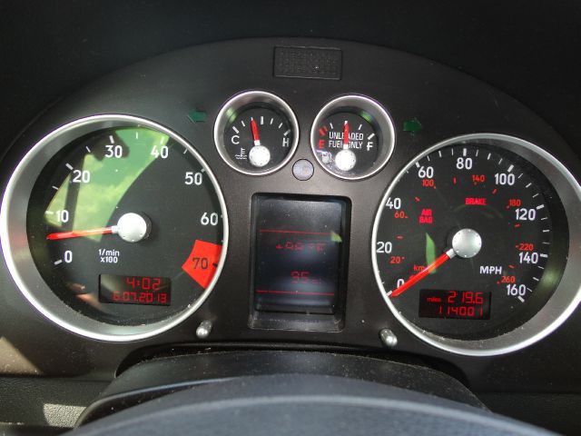 Audi TT 2014 photo 2