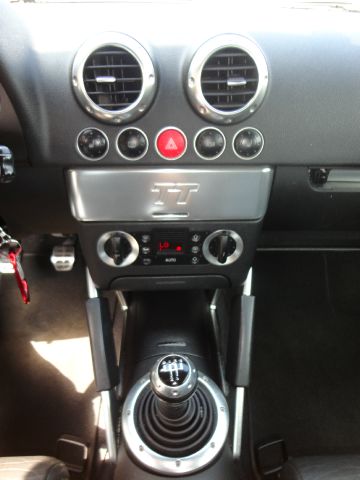 Audi TT 2014 photo 6