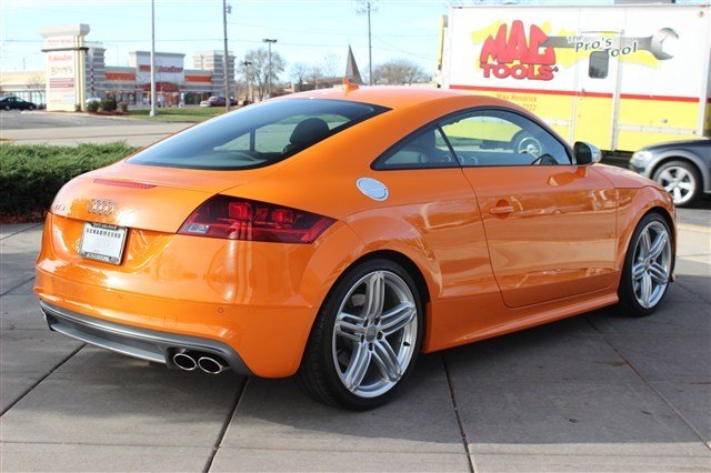 Audi TTS 2011 photo 5