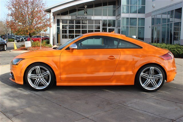 Audi TTS 2011 photo 1