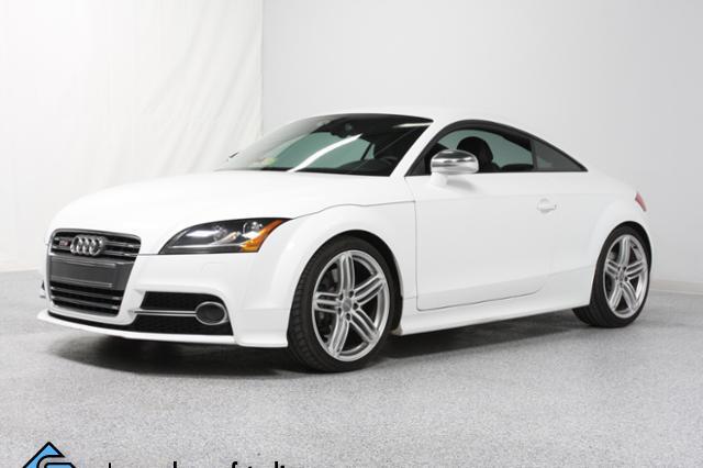Audi TTS 2012 photo 2