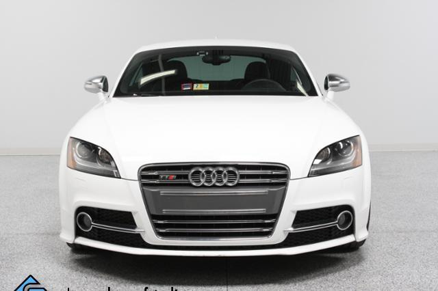 Audi TTS 2012 photo 3