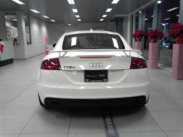 Audi TT RS 2012 photo 4