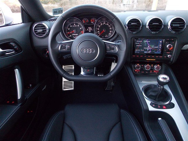 Audi TT RS 2012 photo 1