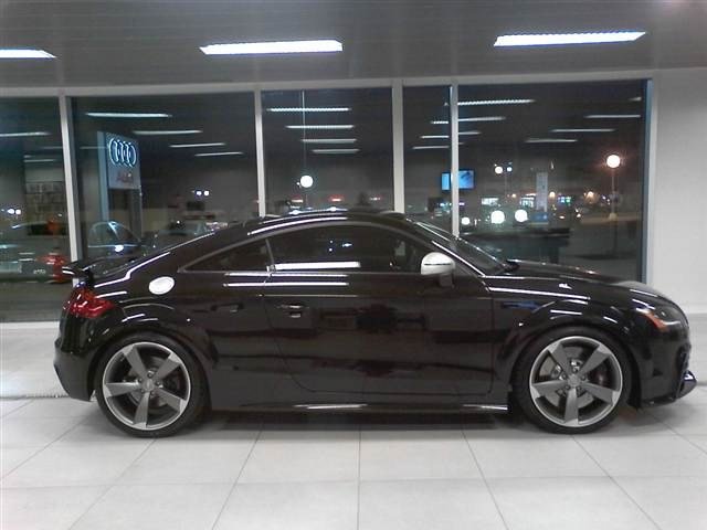 Audi TT RS 2012 photo 2