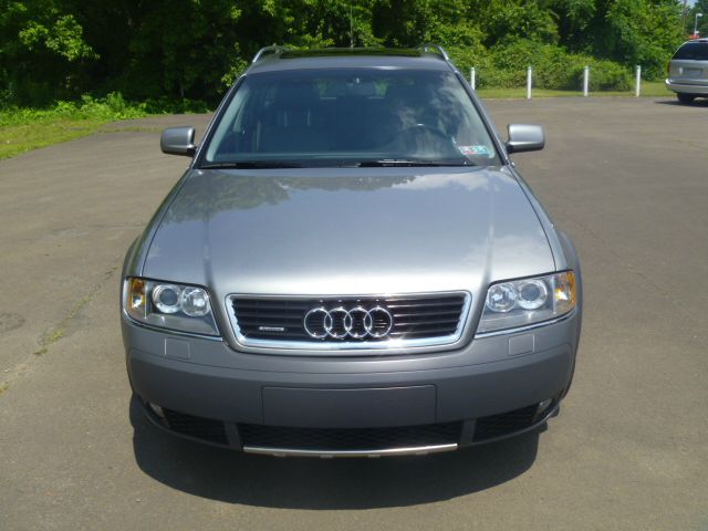 Audi allroad 2002 photo 3