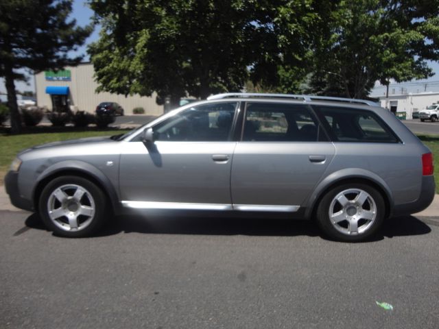 Audi allroad 2002 photo 3
