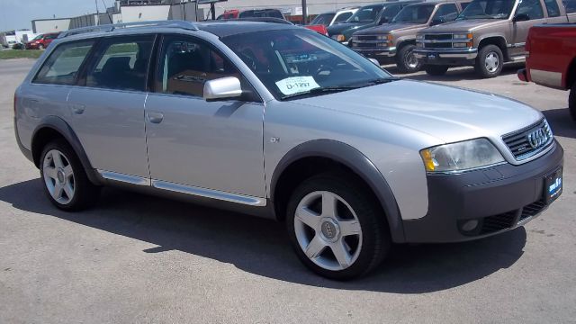 Audi allroad 2003 photo 4