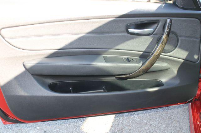 BMW 1 series 2008 photo 1