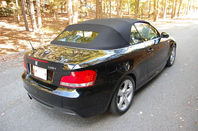 BMW 1 series 2008 photo 2