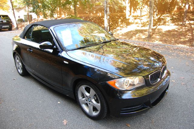 BMW 1 series 2008 photo 3