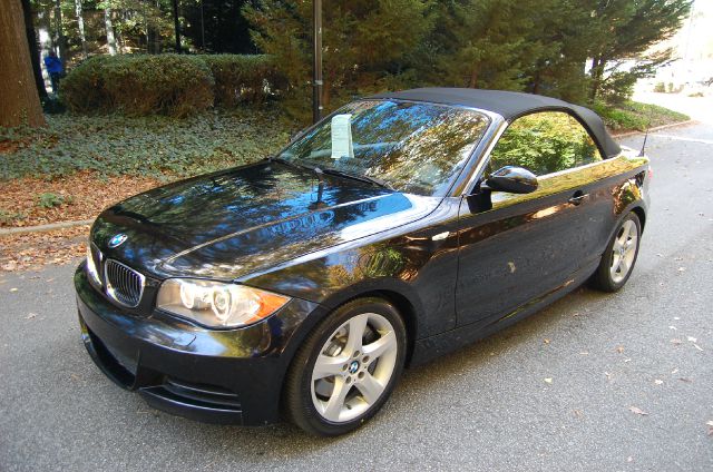 BMW 1 series 2008 photo 4