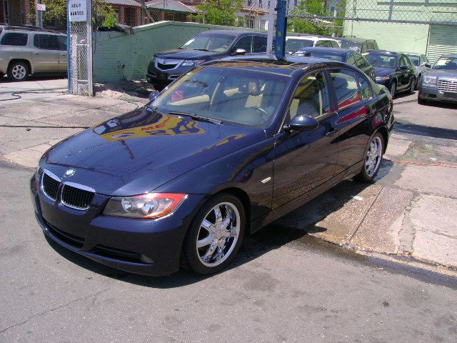 BMW 1 series 2006 photo 0