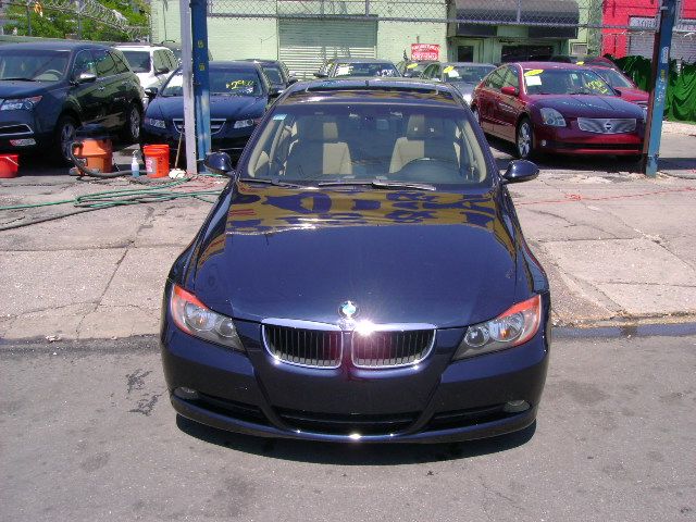 BMW 1 series 2006 photo 1