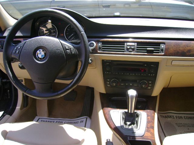 BMW 1 series 2006 photo 3