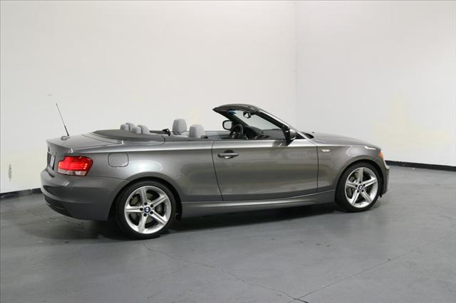 BMW 1 series 2010 photo 1