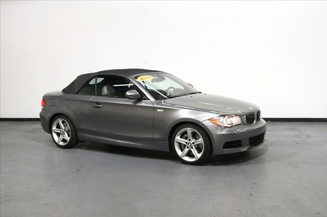 BMW 1 series 2010 photo 2