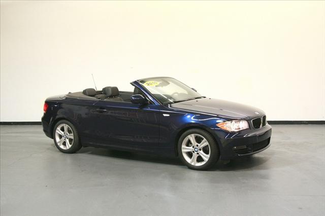 BMW 1 series 2010 photo 1