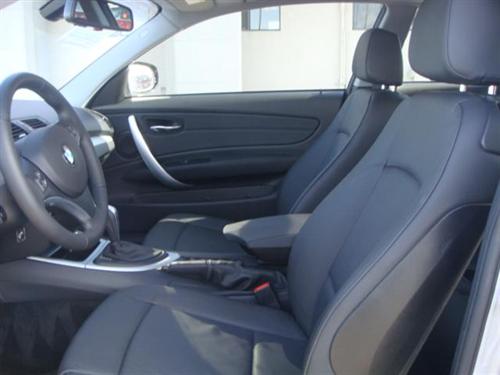 BMW 1 series 2010 photo 3