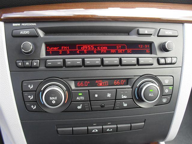 BMW 1 series 2010 photo 2