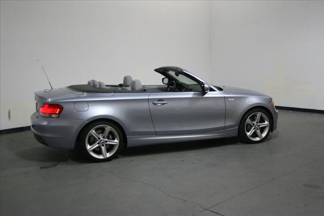 BMW 1 series 2010 photo 1