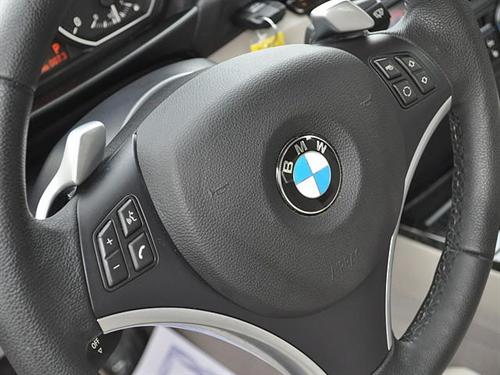 BMW 1 series 2010 photo 1