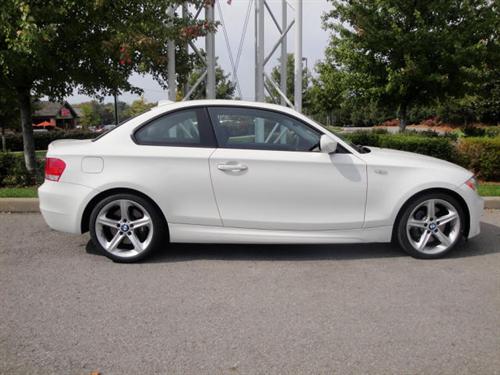 BMW 1 series 2010 photo 1