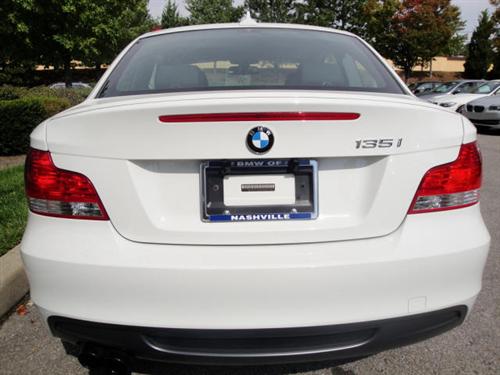 BMW 1 series 2010 photo 3