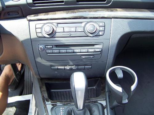 BMW 1 series 2010 photo 1