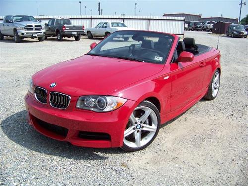 BMW 1 series 2010 photo 2