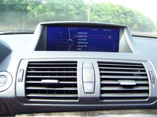 BMW 1 series 2010 photo 3