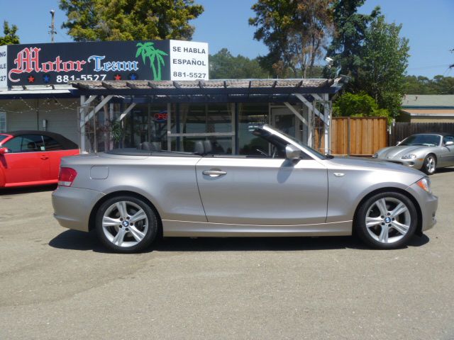BMW 1 series 2010 photo 10