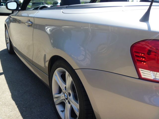 BMW 1 series 2010 photo 14