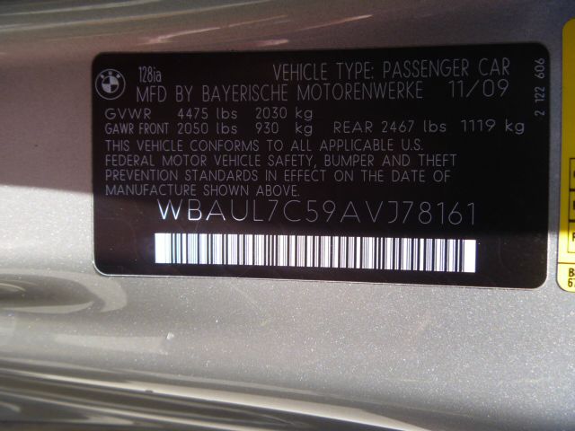 BMW 1 series 2010 photo 30