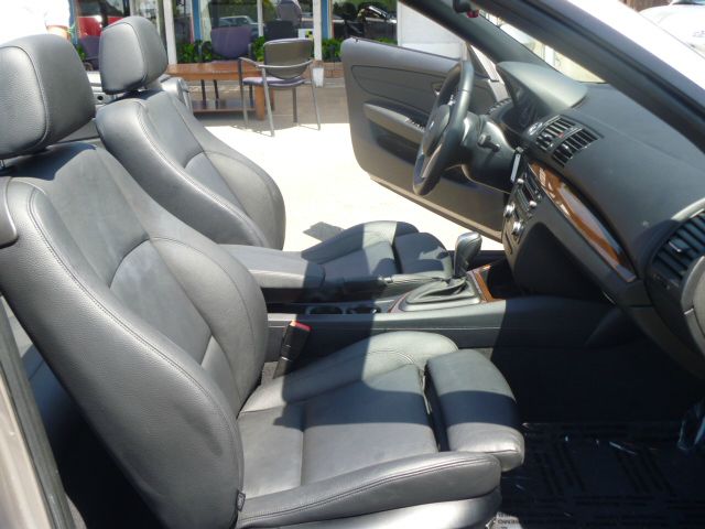 BMW 1 series 2010 photo 37