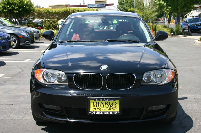BMW 1 series 2011 photo 6
