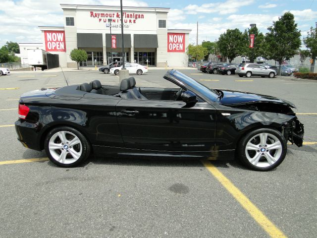 BMW 1 series 2011 photo 1