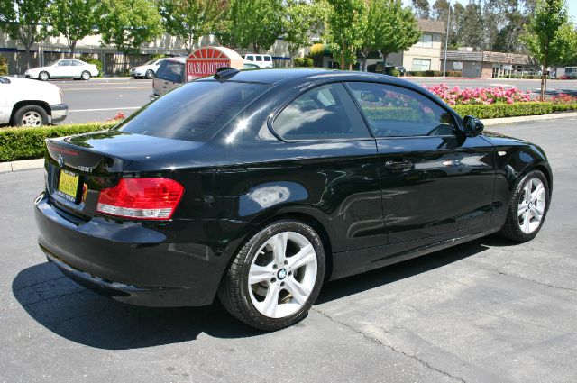 BMW 1 series 2011 photo 9