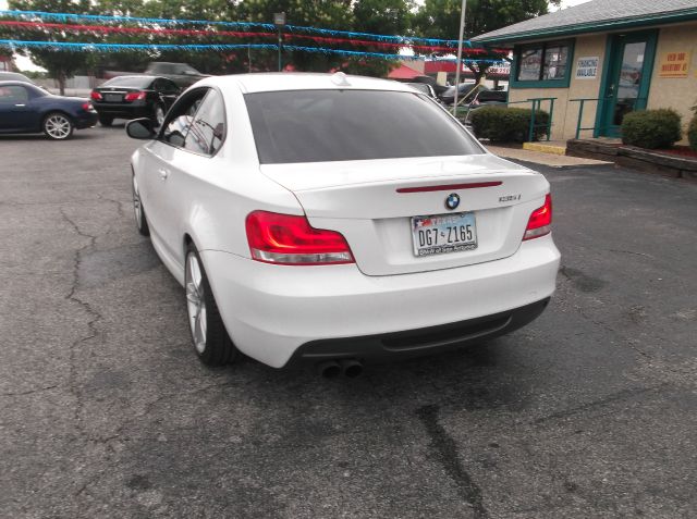 BMW 1 series 2012 photo 3