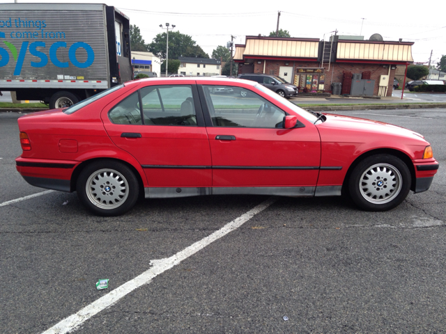 BMW 3-Series 1993 photo 1